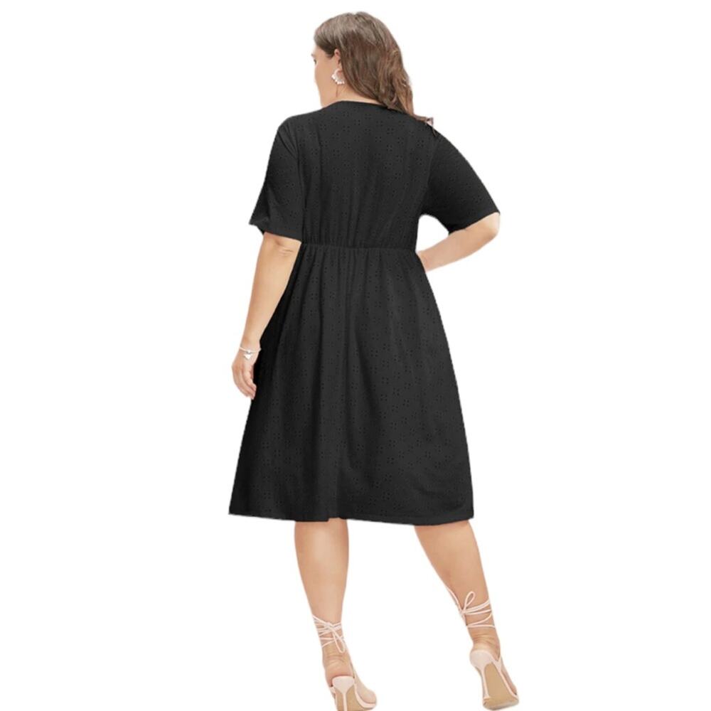 Bloomchic Solid Pocket Laser Cut Surplice Neck Knee Dress Black Size 12 NWT - Picture 2 of 6